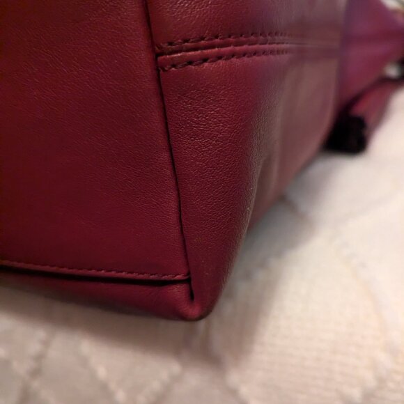 Coach legacy duffel burgundy Red Leather Shoulder strap converts to crossbody - Picture 9 of 15